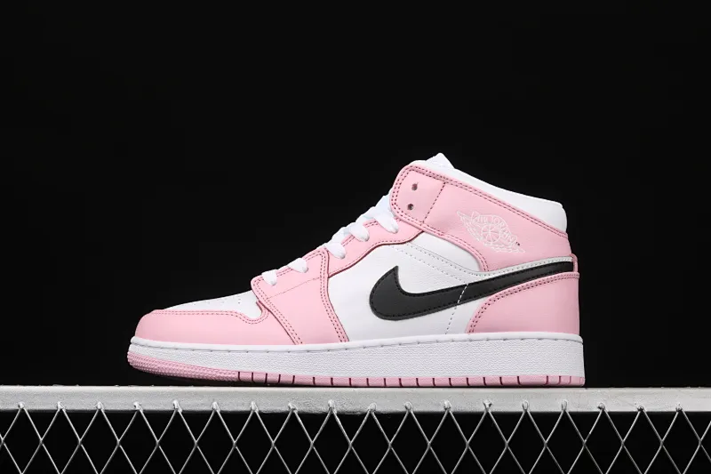 All categories Air Jordan Jordan series basketball shoes Air Jordan 1 Mid Air Jordan 1 Mid SE AJ1 Joe 1 white pink black hook Zhongbang basketball shoes BQ6472-500